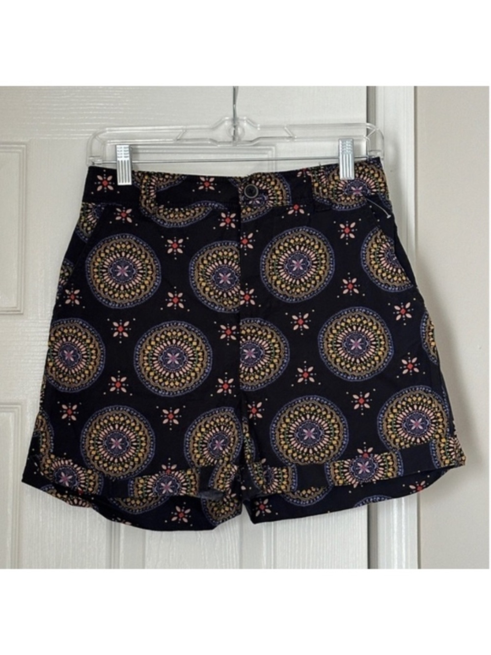Maeve by Anthropologie Collette Shorts Flat Front Black Chino Size 2 Geometric